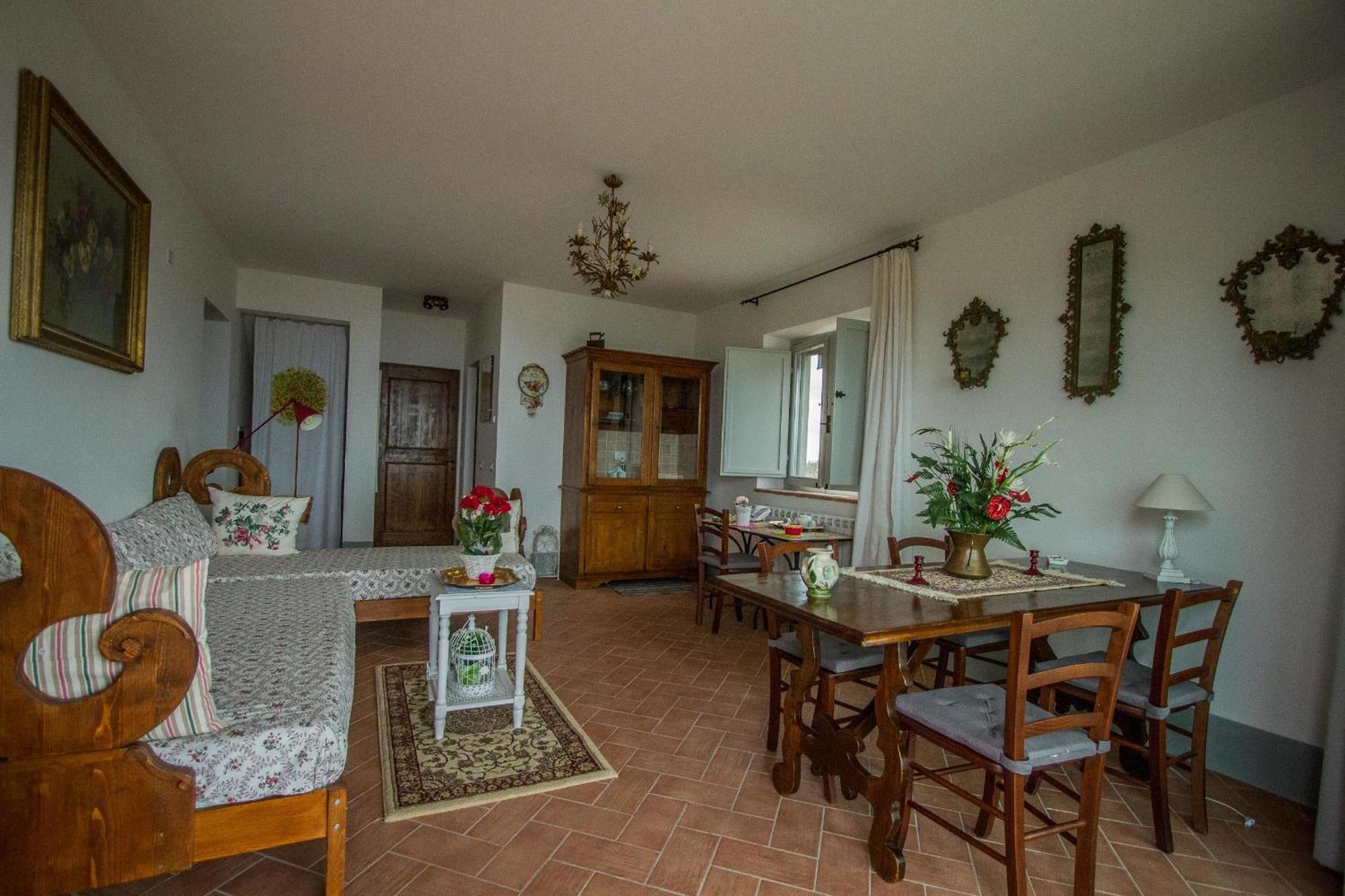 Agriturismo Specchio Del Lago Montefiascone Kültér fotó